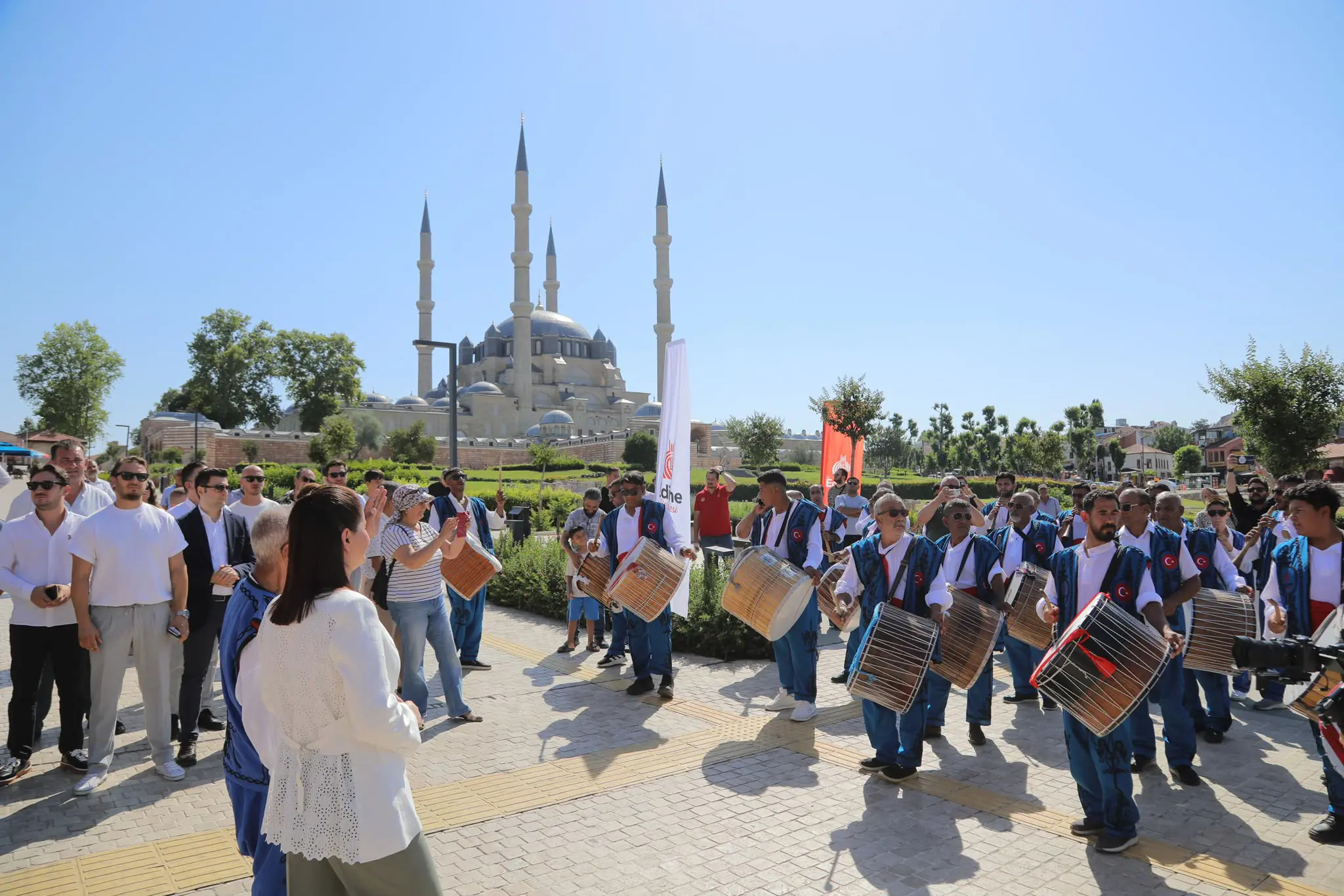 665. KIRKPINAR YAĞLI GÜREŞLERİ FESTİVALİ BAŞKAN KARŞILAMA TÖRENİYLE BAŞLADI galeri görseli
